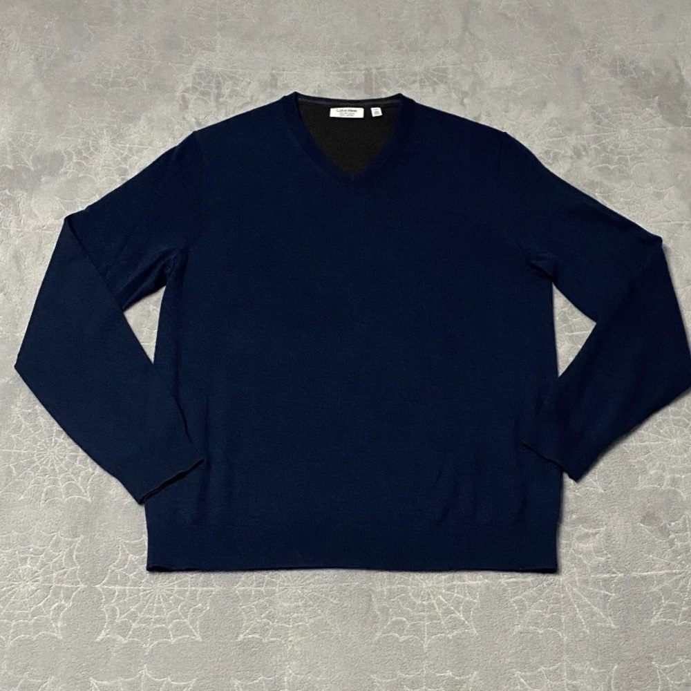 Calvin Klein Sweater Mens L Blue Extra Fine Merino Wool V-Neck Pullover Preppy